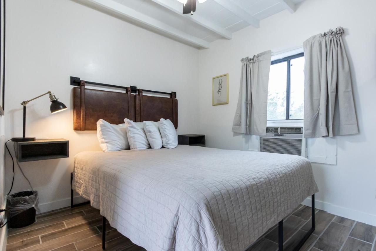 Sagebrush Inn Tombstone Quarto foto